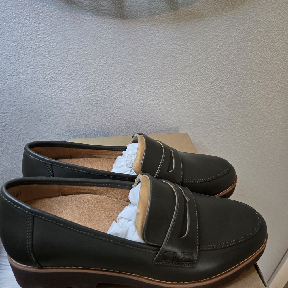 Vionic Cheryl II Women's Dark Olive Green Loafers - New In Box - Ret $135 - Picture 5 of 12